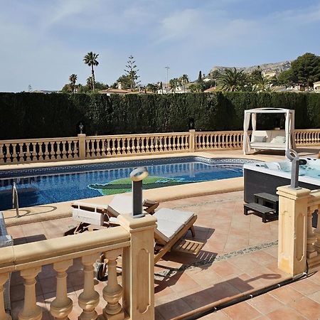 Luxury Villa - Pool, Hot Tub, Aircon, Tvs, Home Cinema, Office, Gbit Internet, Sports Equipment Calpe Eksteriør bilde